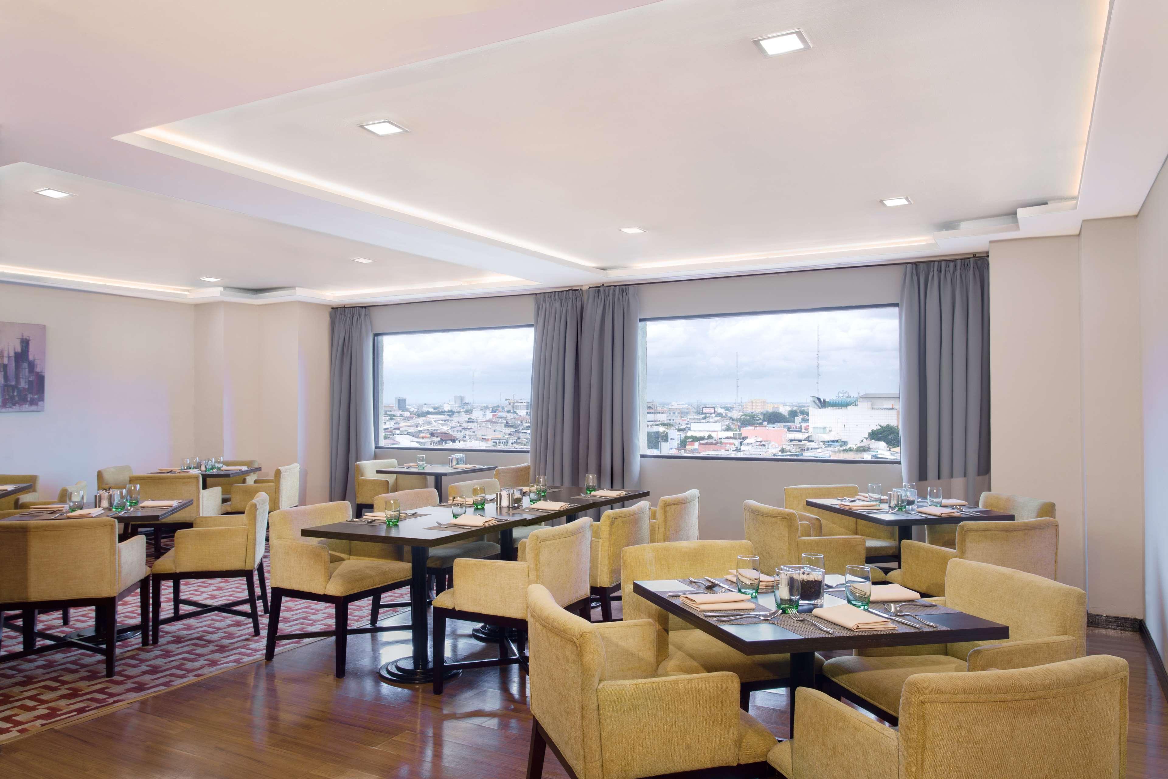 Aiho Hotel Medan Kültér fotó