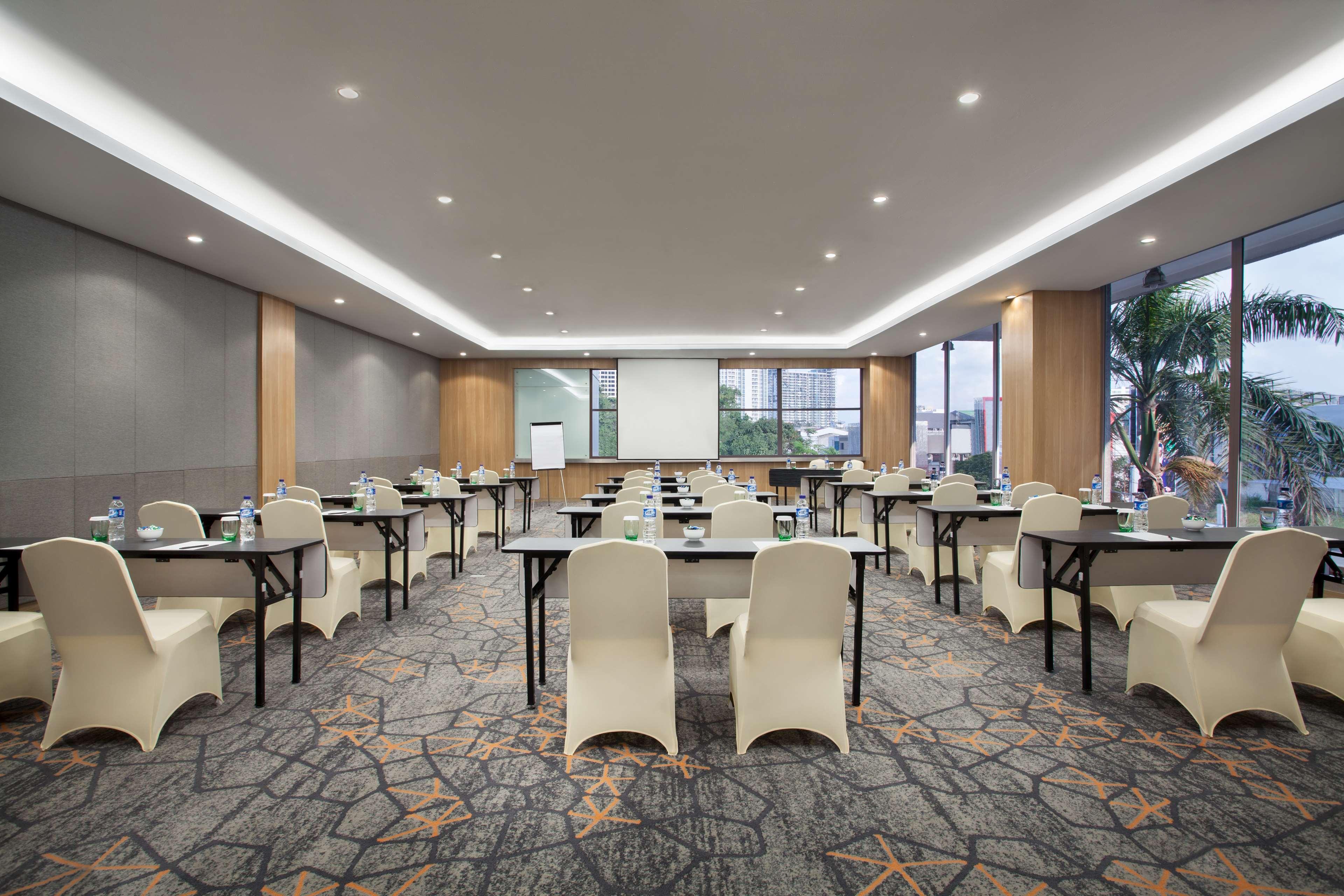 Aiho Hotel Medan Üzleti fotó